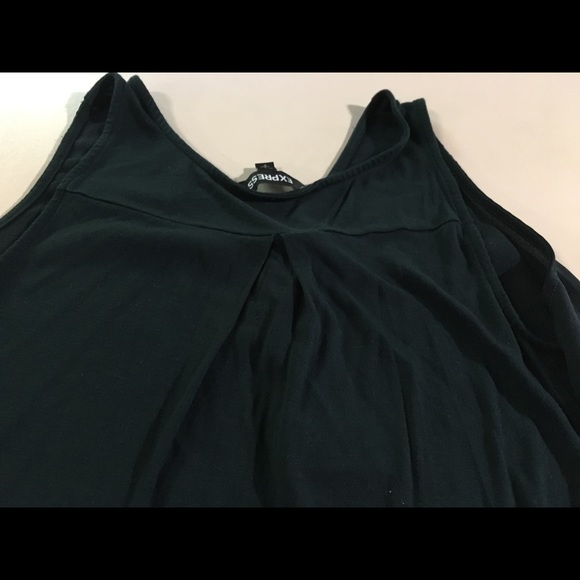 EXPRESS Solid Black V-Neck Button Front Light Tank - Picture 7 of 10